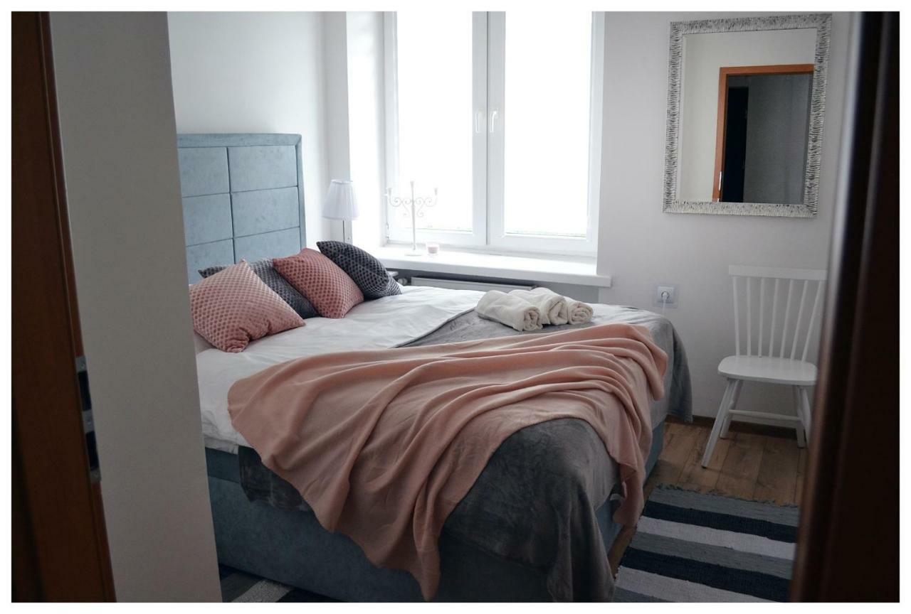 Color24 Apartament Stalowa Wola Luaran gambar