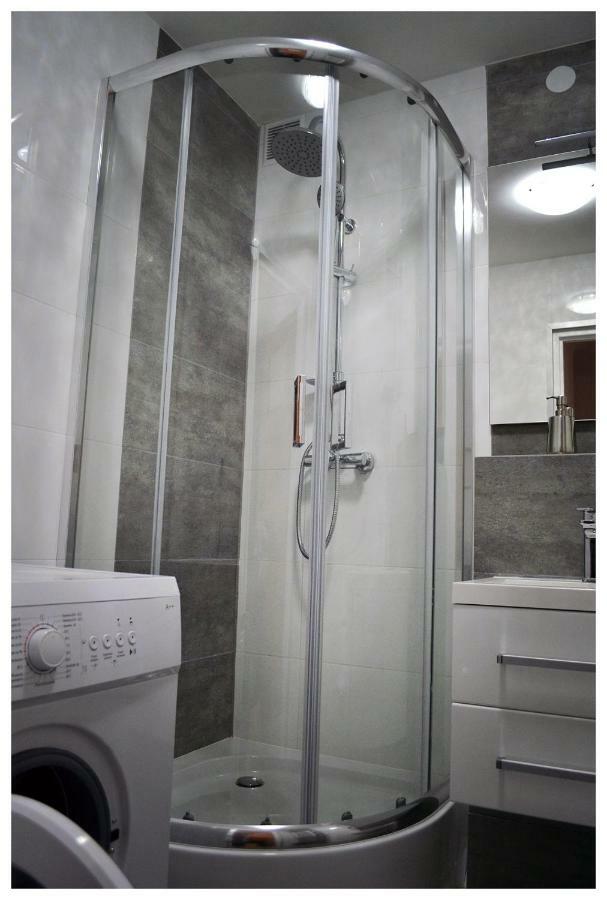 Color24 Apartament Stalowa Wola Luaran gambar