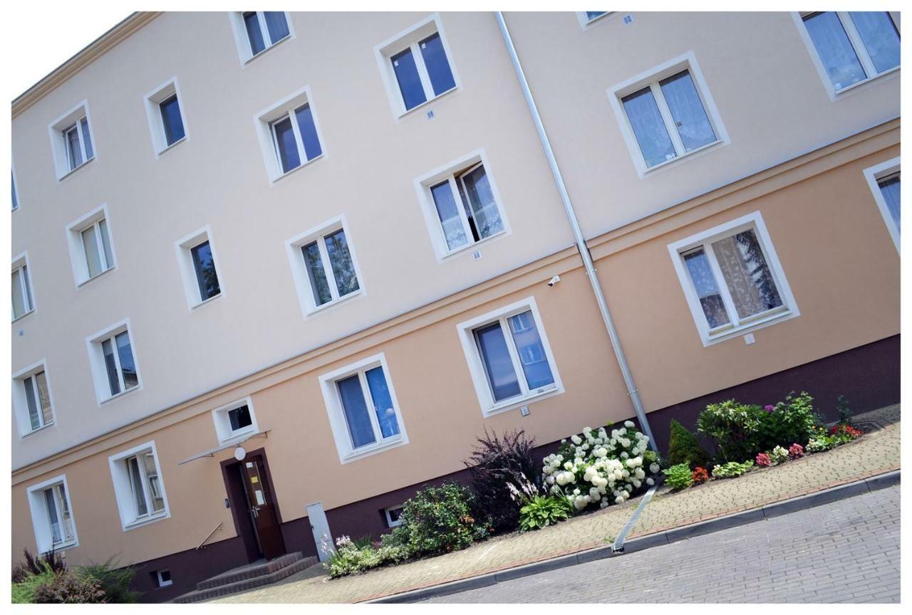 Color24 Apartament Stalowa Wola Luaran gambar