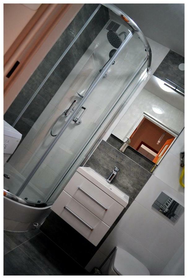 Color24 Apartament Stalowa Wola Luaran gambar
